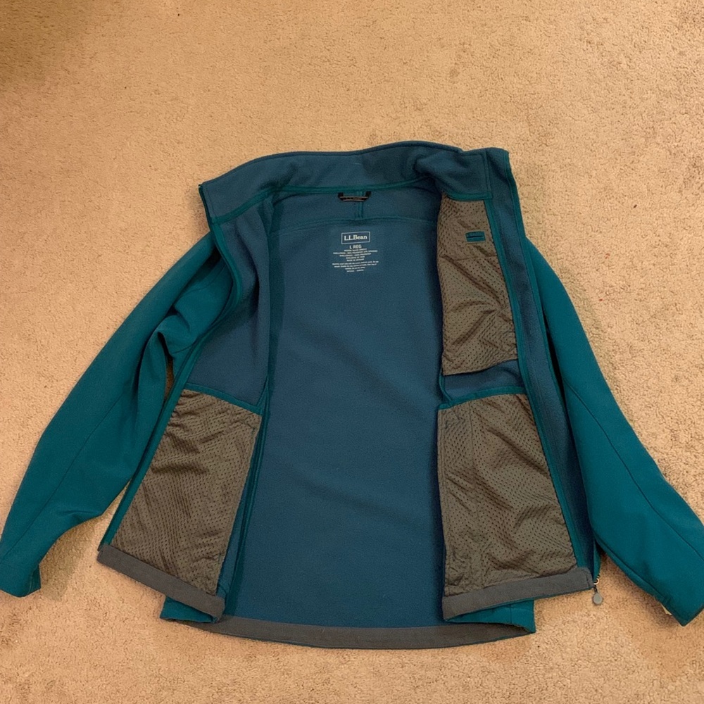 LL Bean Women’s Soft Shell Pathfinder Jacket